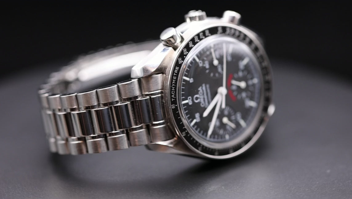 Video laden: Speedmaster Reduced 'AC Milan'