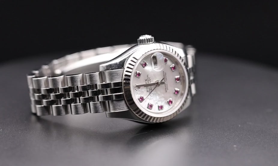 Video laden: Rolex Datejust Rubin